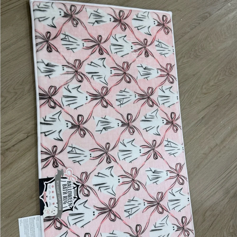 Pink and White Cat Pattern bat mat